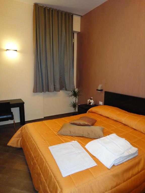 B&B Il Campanile Naples Bilik gambar