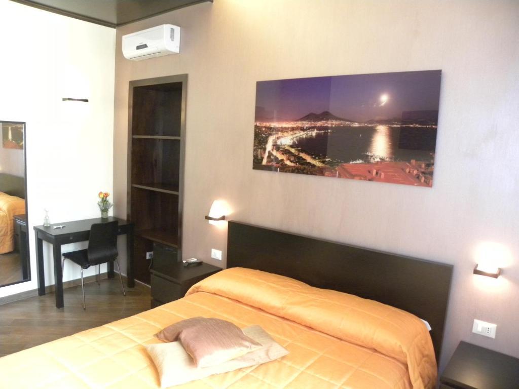 B&B Il Campanile Naples Bilik gambar